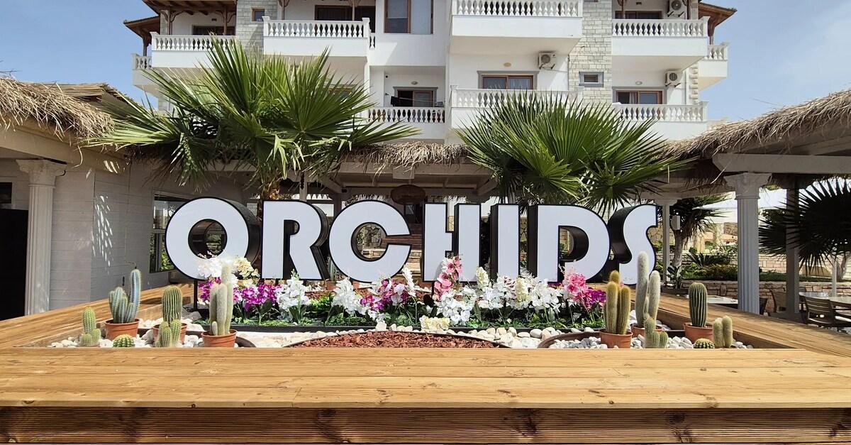 Hotel Orchids